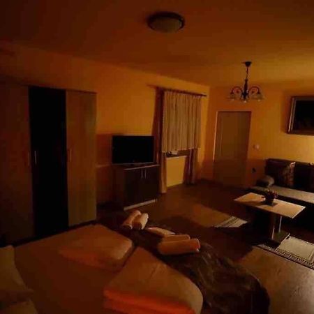 Hbr Friendly Apartment Sighisoara Ngoại thất bức ảnh